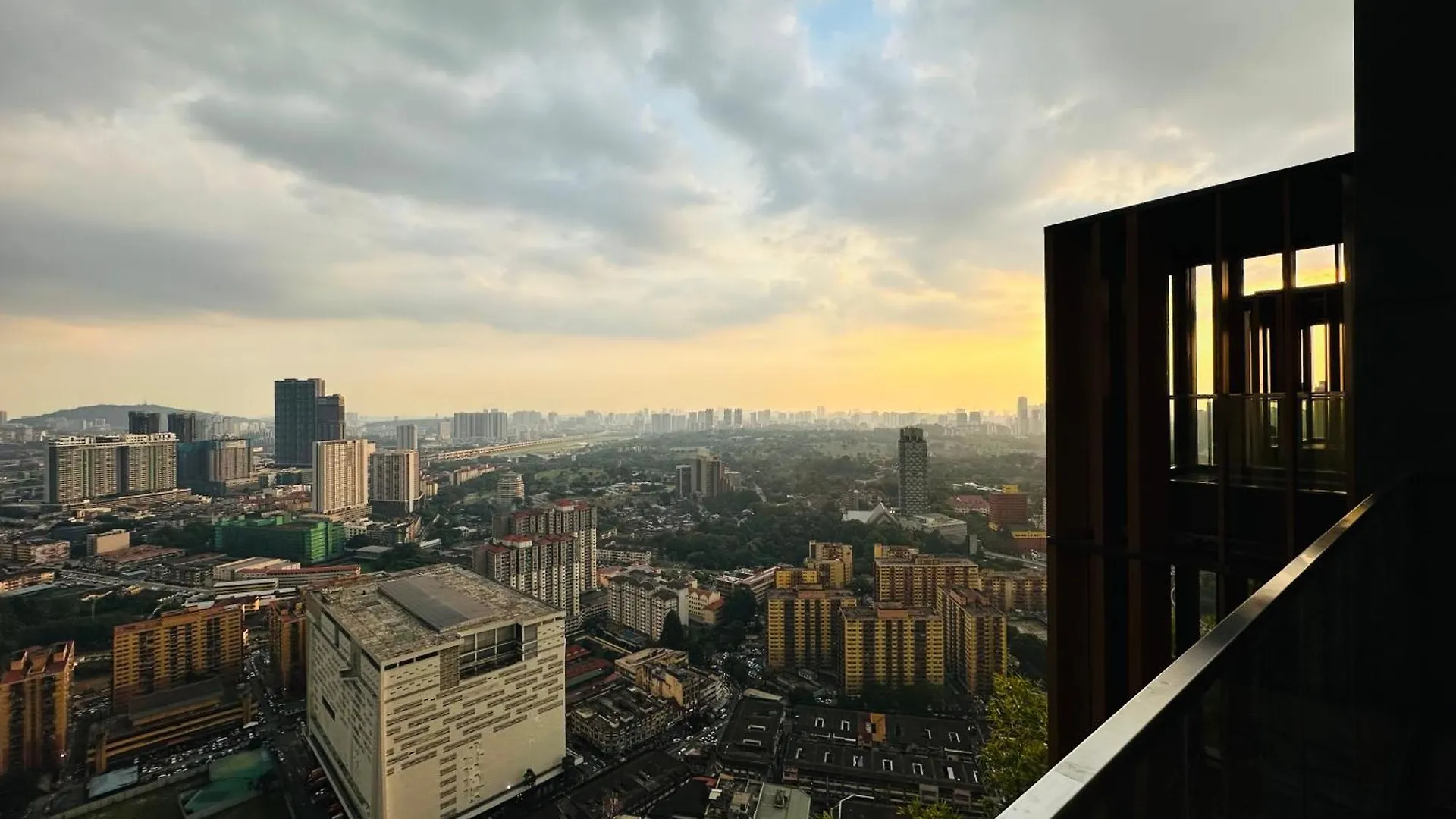 Residence Lucentia Bukit Bintang City Center Kuala Lumpur By Taheeens 0*,  말레이시아